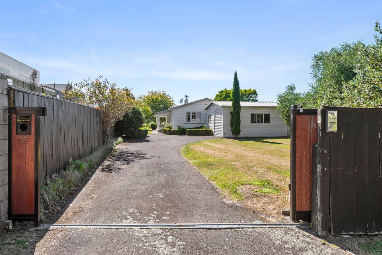 Ngongotaha Lakeside Home Rotorua Exterior foto