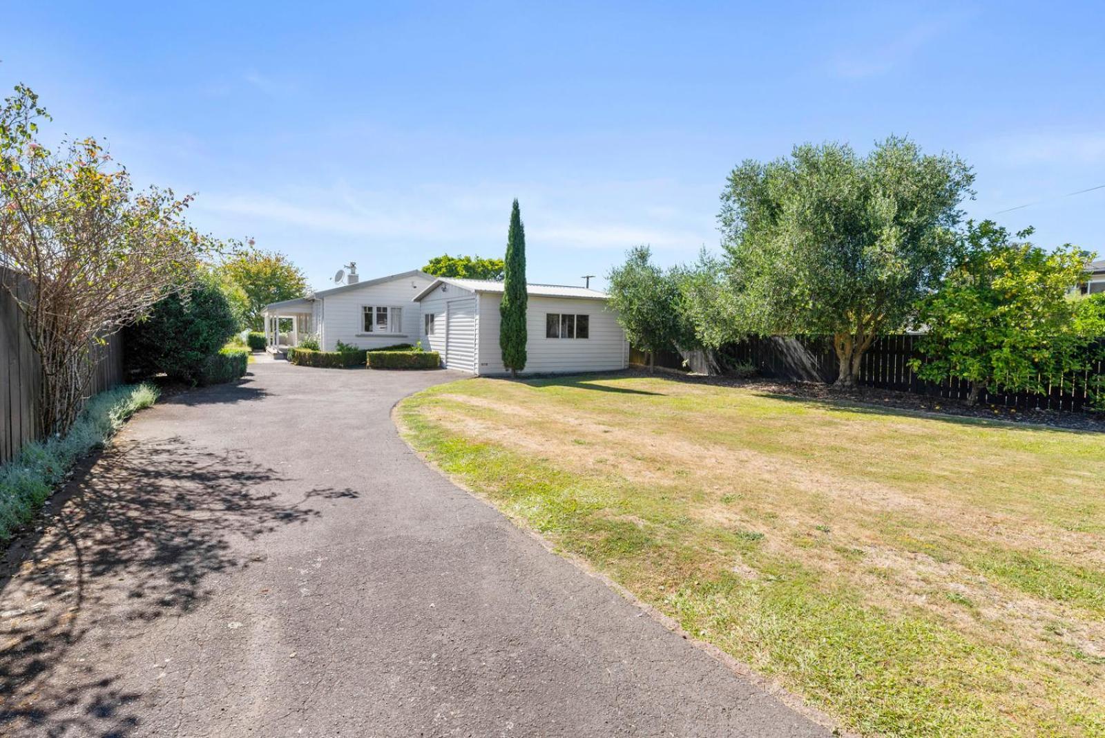Ngongotaha Lakeside Home Rotorua Exterior foto